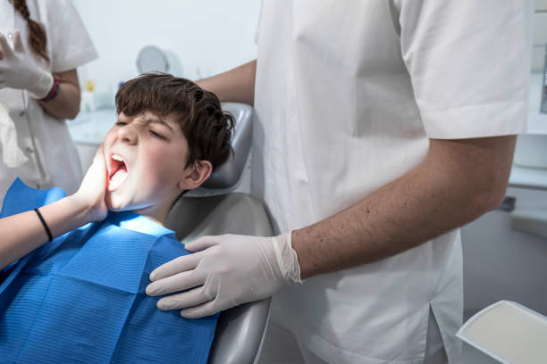 Best Cosmetic Emergency Dentistry in Archie, MO